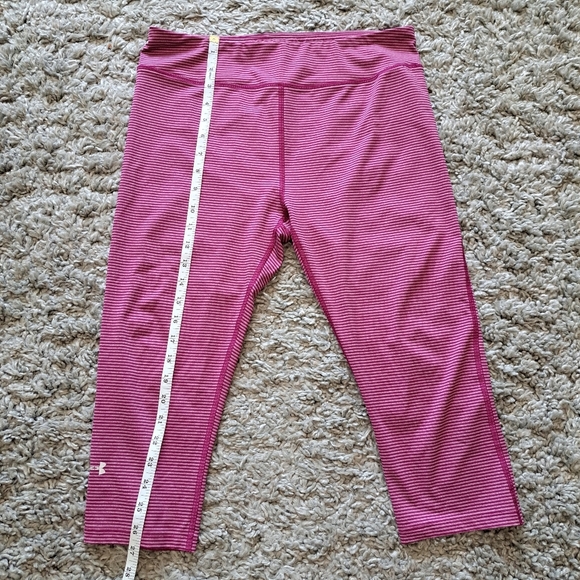 Under Armor | Pink striped cropped athletic legging - Picture 6 of 7